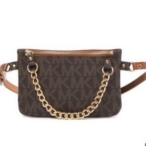 🤩ON TREND, Michael Kors Logo Belt Bag 🤩